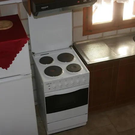 Artemis Mezonettes Apartment